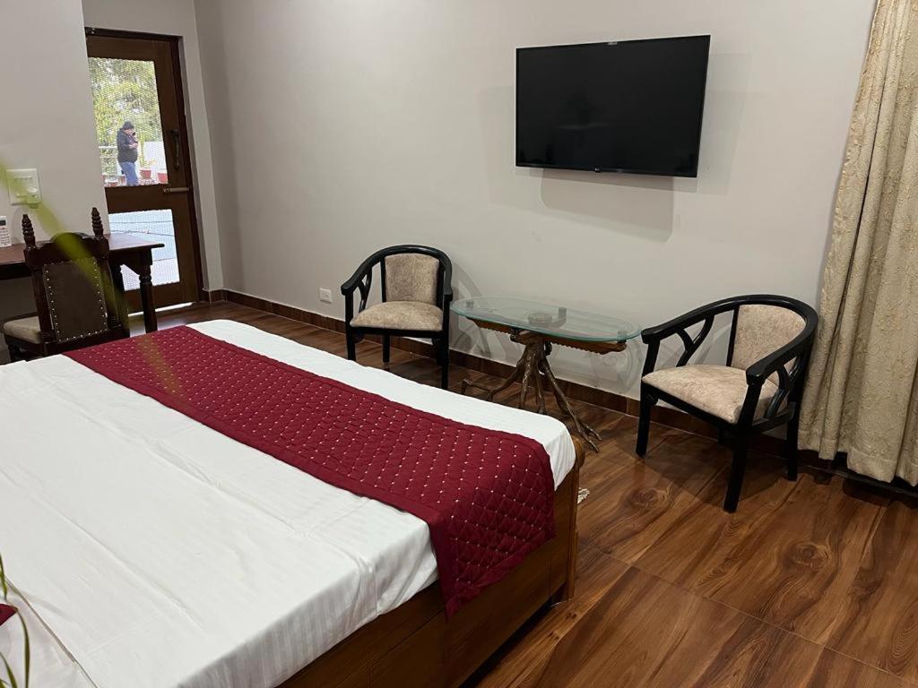 Colonel'S Abode Apartman Agra  Kültér fotó