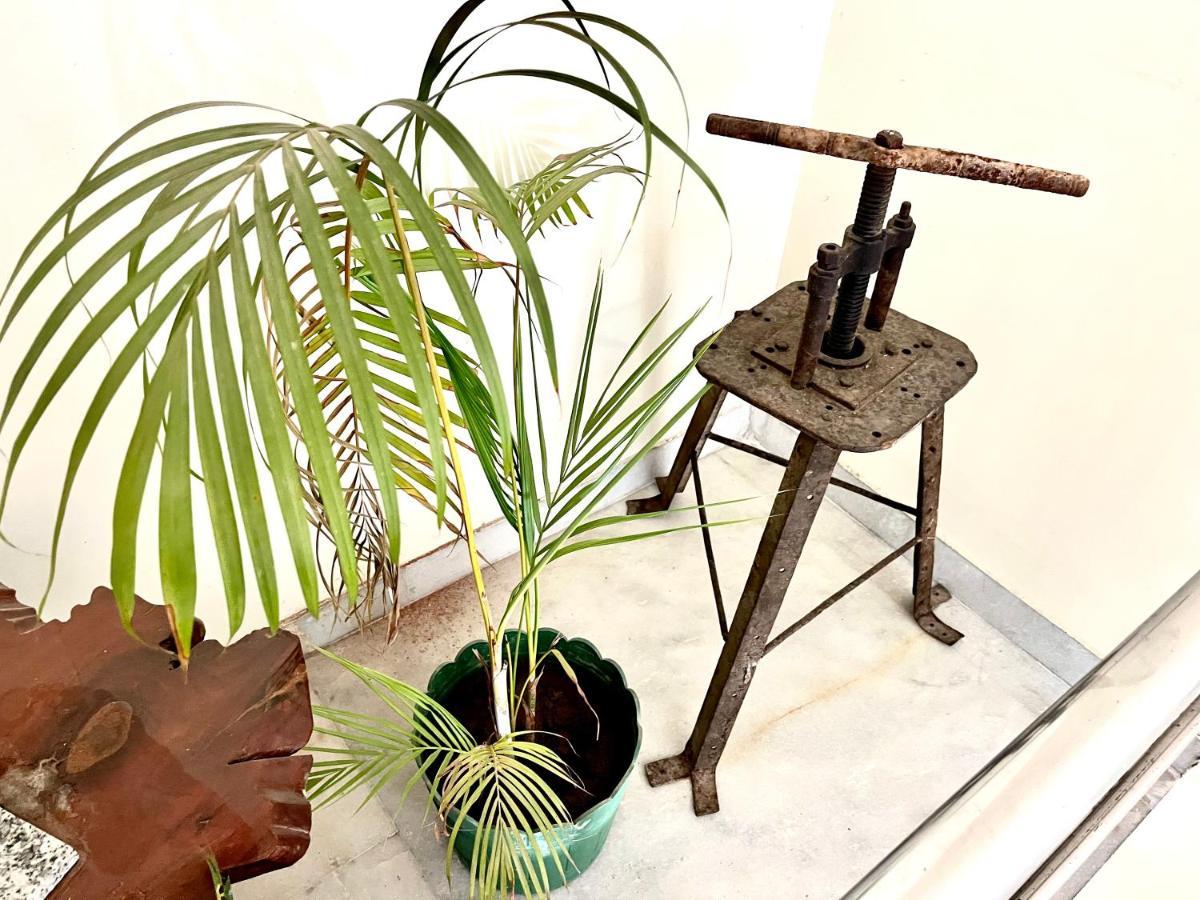 Colonel'S Abode Apartman Agra  Kültér fotó